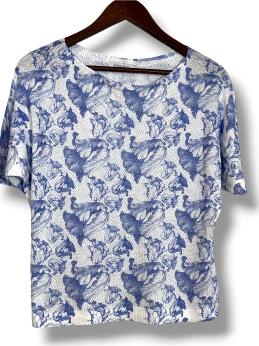 Luisa Ricci Loose Knit Blue White Floral Blouse Top Women’s Small Short Sleeve